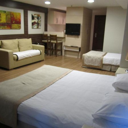 Derpa Suite Hotel อิสตันบูล ภายนอก รูปภาพ