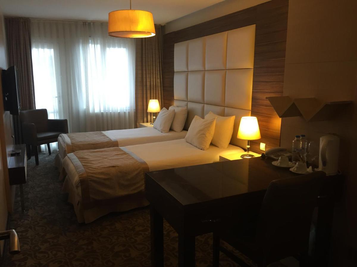 Derpa Suite Hotel อิสตันบูล ภายนอก รูปภาพ