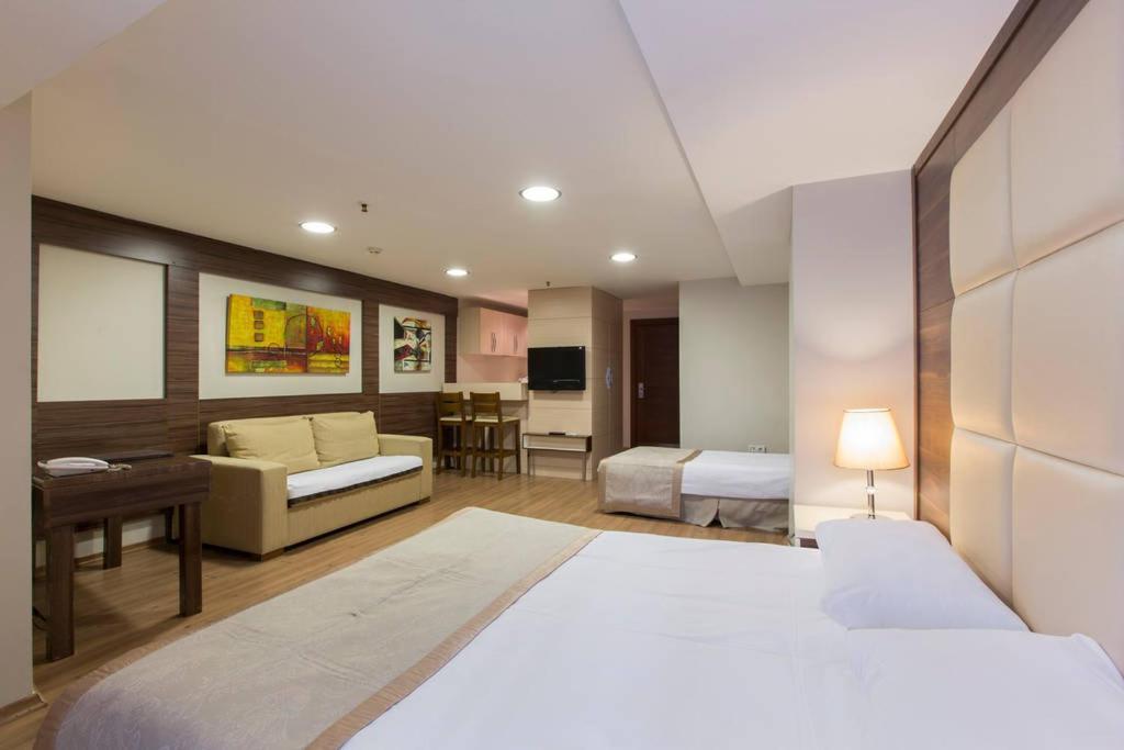 Derpa Suite Hotel อิสตันบูล ภายนอก รูปภาพ