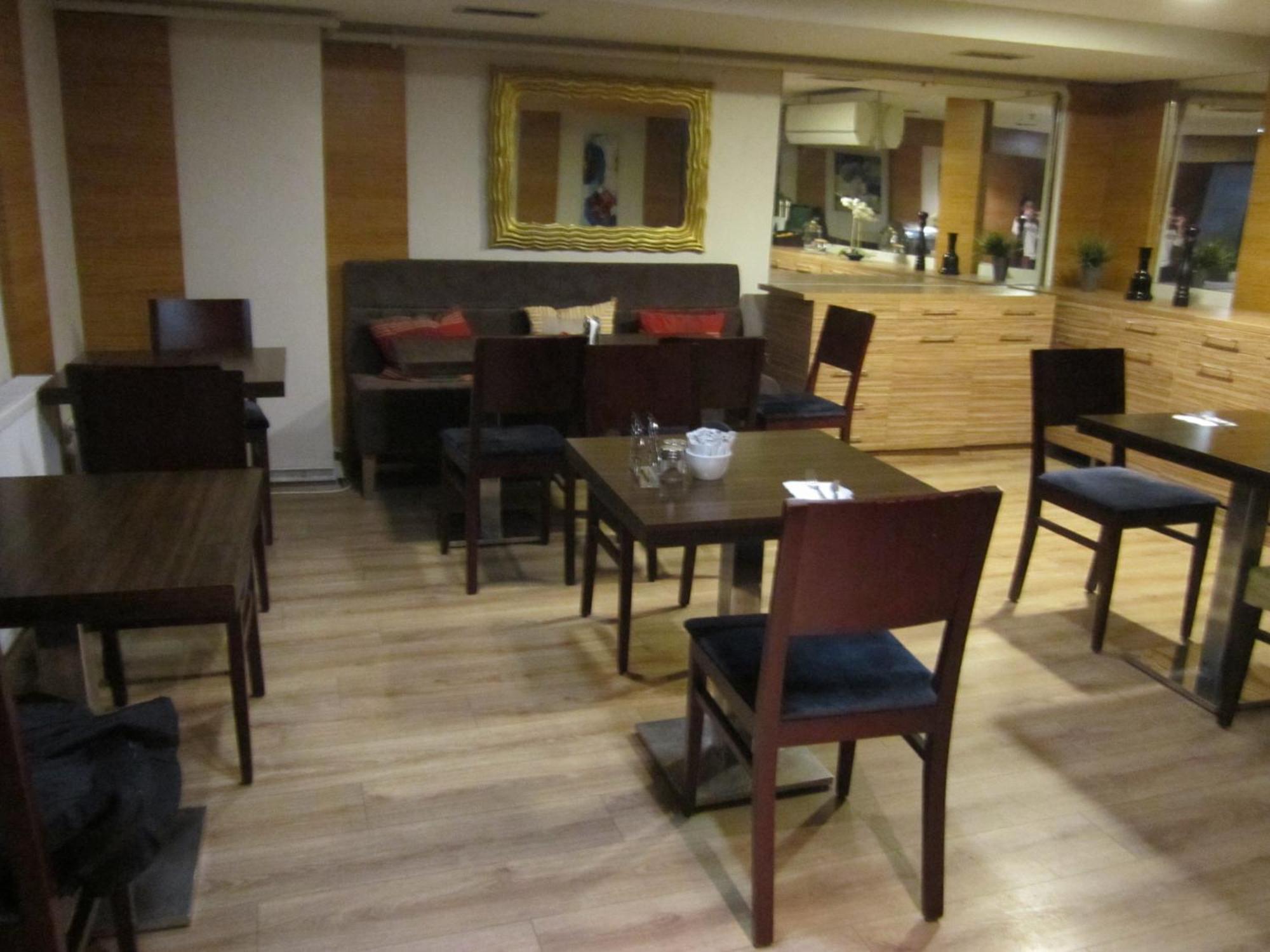 Derpa Suite Hotel อิสตันบูล ภายนอก รูปภาพ